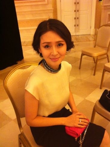 新蓝网米秀大杂烩-《<em>门第</em>》<em>女主角</em>于明加生活
