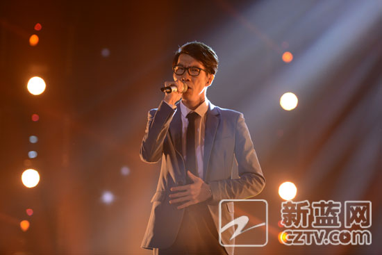 <em>侯磊</em>自曝异地恋情+选姚贝娜做<em>女友</em>