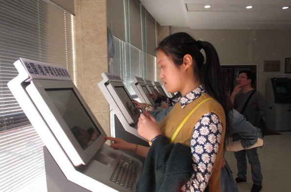 3月31日起浙江在全国率先启动出入境证件申请