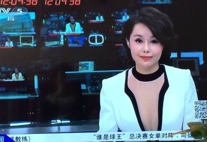 央视体育女主播朱晓琳_体育晨报女主播翁晓萌