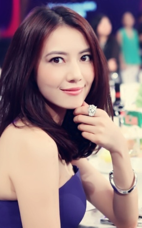 <em>蛇蝎女孩</em>杨冰的虐杀游戏电影图片,杨冰2快播视