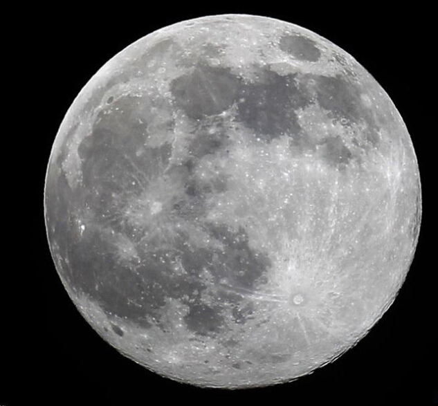 今年会发生三次超级月亮时间,分别是在7月12日,8月11日和9月9日,月球
