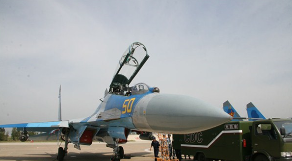 哈萨克斯坦空军苏27战机迫降宁夏银川机场