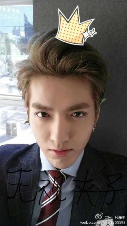 SMȷ��֣�����˳���Ůʱ�� �̵��к����ǽ�Լ�粨