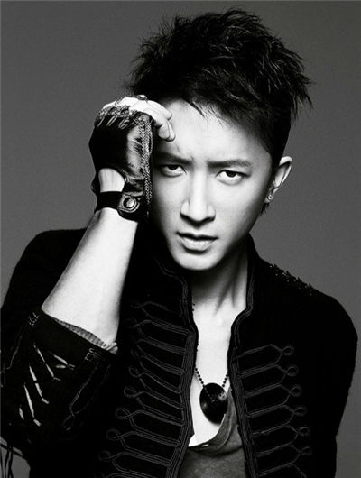 SMȷ��֣�����˳���Ůʱ�� �̵��к����ǽ�Լ�粨