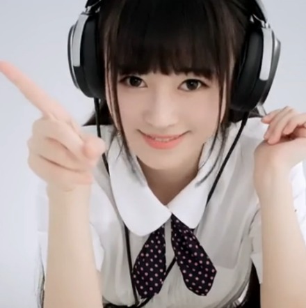 SNH48成员4000年一遇美少女私照 武大校花黄