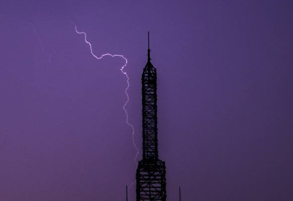 蓝媒先报:杭州昨晚不只大雨打雷,还下了汤团大