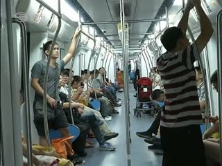 外媒眼中的中国人对地铁表现出尊重 可洞见中国文化
