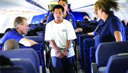 美国去年遣返300外国政府追缉逃犯 无中国贪官