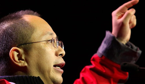 奇酷发布会上周鸿祎"等过几天你们看我怎么fuck回去"的宣言得到了体现