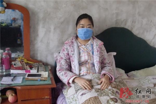 深圳交警:我们不只有绿帽子 7种颜色任君挑选