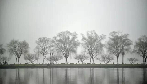 最新预报:25日杭州中度污染 关于雾霾的N个问
