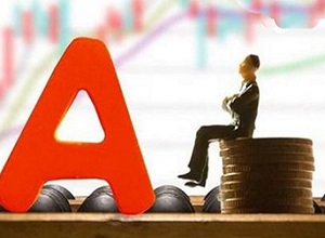 指半日跌3.94%失守3400点 两市逾百股跌停触