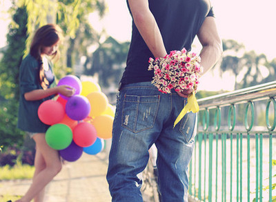 小伙表白遭拒 女孩事后称 好像爱上你了 却又拒