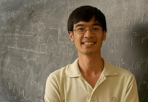 中老年夫妇再婚却又闹离婚 财产问题引发纠葛