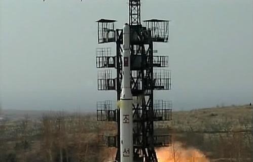 朝鲜发射一枚地对空短程导弹韩方密切关注动向