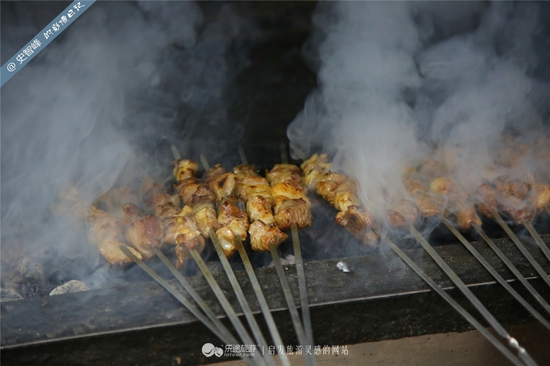 新疆烤肉撑起美食界的半壁江山