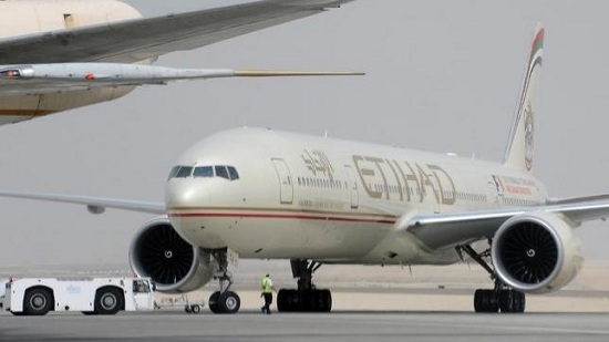 阿联酋客机在印尼降落前遇强烈气流31名乘客伤