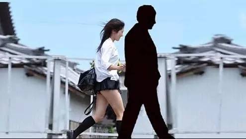 丽水初一少女恋上水电工大叔 交新男友被 裸照