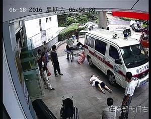 女医生连续工作致劳累过度 昏倒在救护车旁