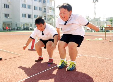 北京中小学将试点肥胖警示分级管理