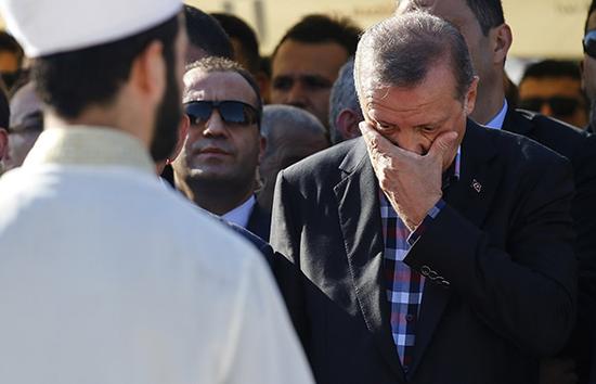 土耳其总统埃尔多安欲恢复死刑:让政变者付出代价