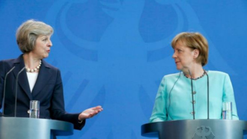 英国首相特蕾莎·梅和德国总理默克尔在柏林举行了联合记者会 