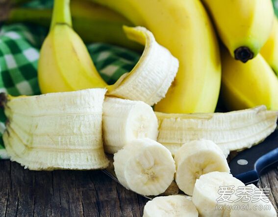 别冒险！香蕉不能与这些食物混搭食用 保健知识