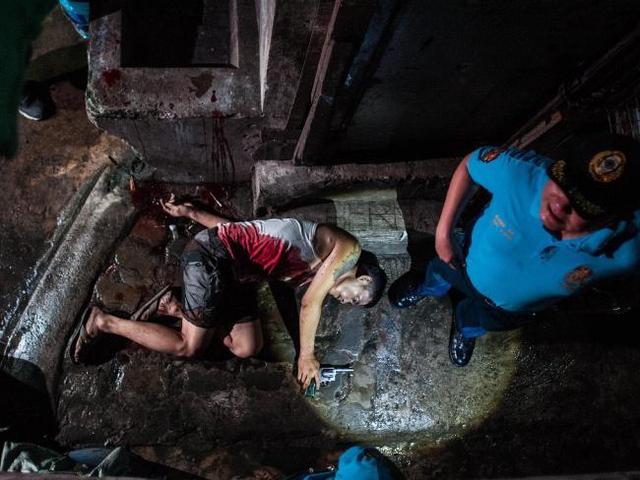 菲律宾新总统上任不到一月 300名毒贩遭击毙