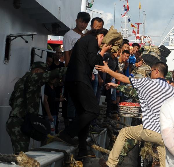 游客日本返程中从邮轮落水 38小时后被渔民救起
