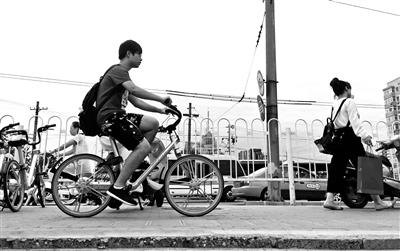网约自行车正式亮相北京 手机扫码解锁就能骑车