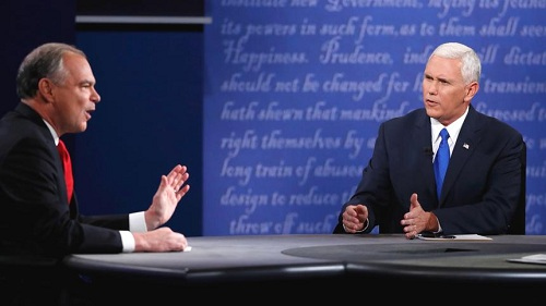 当地时间10月4日晚间，美国民主党副总统候选人凯恩(左)和共和党候选人彭斯(右)展开辩论。