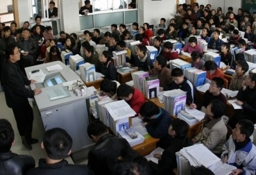 教育部回应衡水一中办学模式:不能单纯看升学