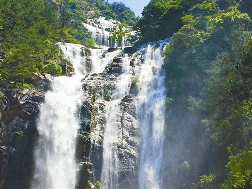 天台重现325米大瀑布 曾因建水库中断了60年