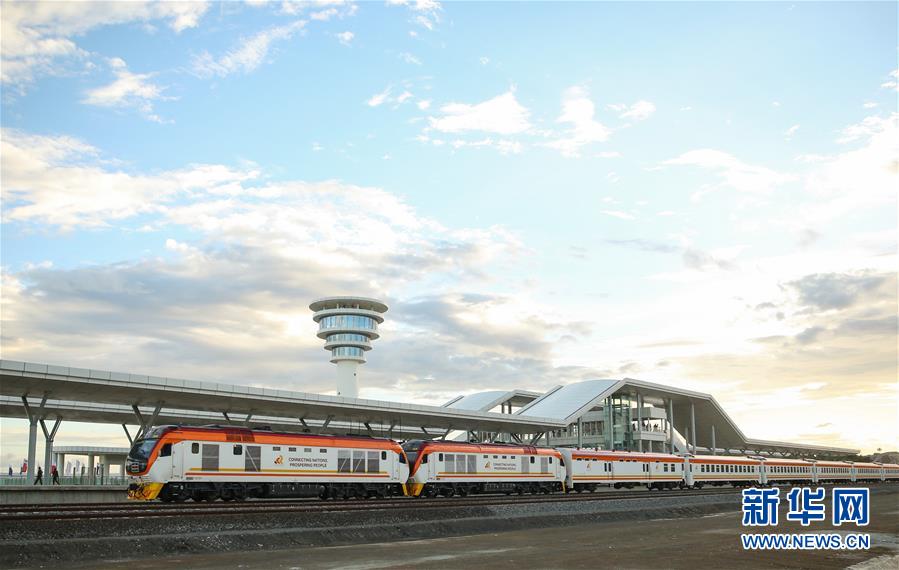 中国承建的肯尼亚蒙内铁路今日正式通车