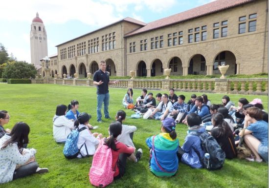 杭州青少年活动中心的境外游学团要求四年级以上的学生才能参加,冯