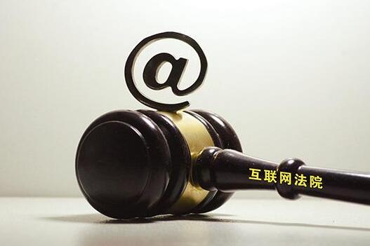 想要A4腰无需减肥 学宋慧乔穿好收腰A字裙就