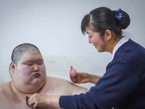 沈阳500斤小伙离世 母亲捐其遗体供医学研究回