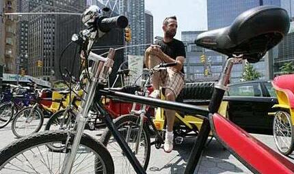 外卖小哥的天黑黑 纽约将封杀电动自行车