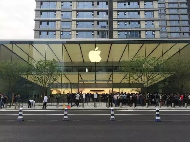 杭州苹果直营店保外换电池_苹果 换电池 电池胶_香港 换苹果电池