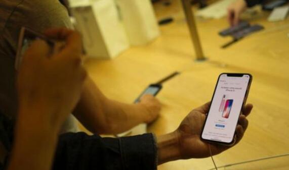 iPhoneX区分不出两人 双胞胎将苹果公司告上法