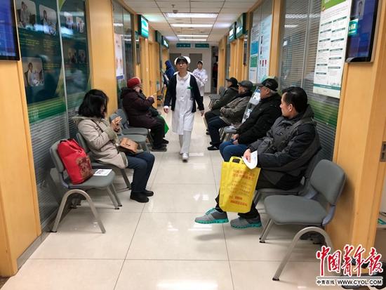 社区医院里的北医高材生:现实情况非常不乐观