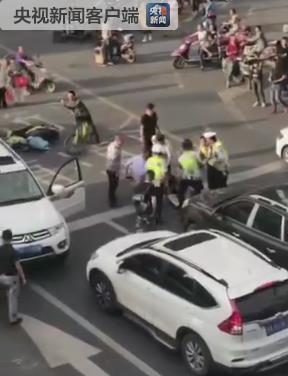 四川成都警方回应春熙路交通事故3人受伤嫌疑人已被刑拘- 手机新蓝网