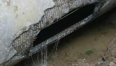 西班牙首都供水管道爆裂 造成数十万人用水中