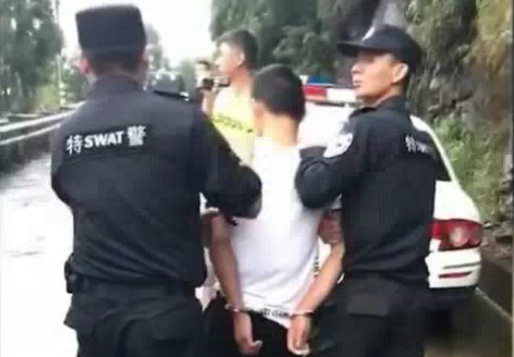 早报:乐清滴滴顺风车司机杀人案警方接处警工