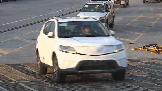 suv 汽车 560_315 gif 动态图 动图