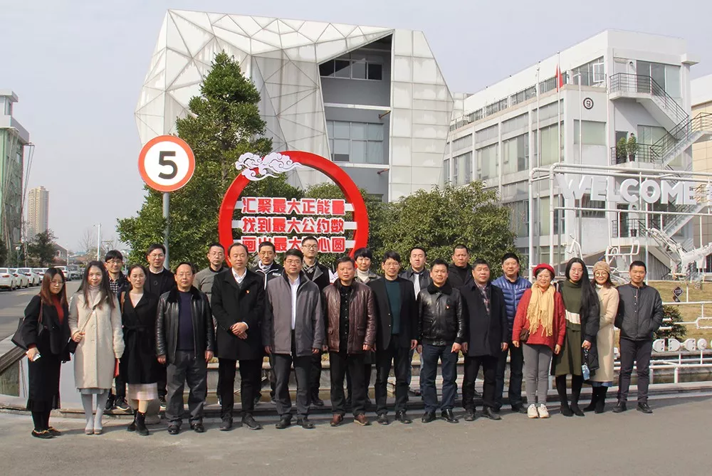 走基地,感受科技魅力!市科技局全体党员开展主题党日活动