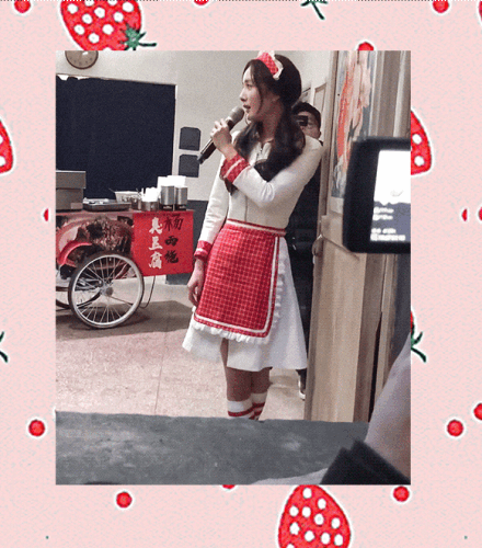 杨幂穿女仆装