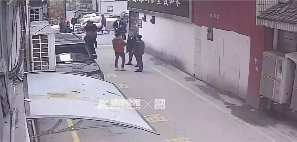 扫黑除恶进行时丨想要在四季青开服装店这么难