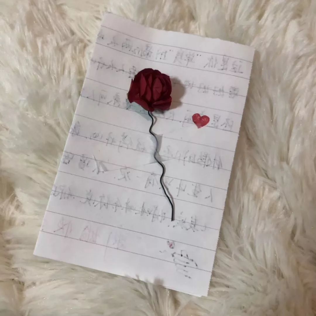 大婚前夕,余杭妹子竟收到50多封情书!还有男生偷偷赶到婚礼现场!